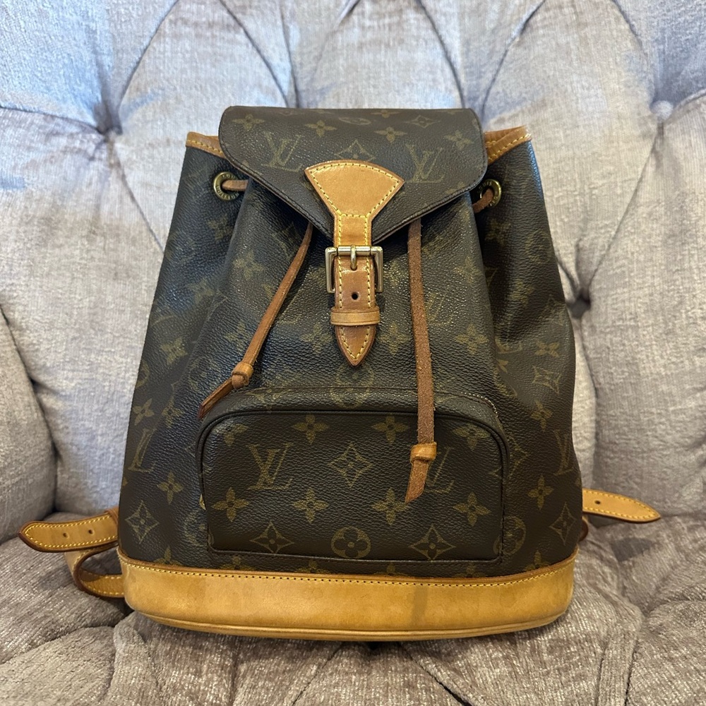 Louis Vuitton Monogram Montsouris Backpack MM